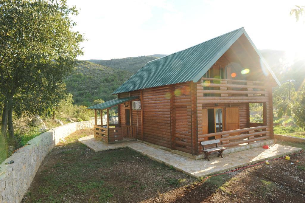 Holiday Home Skadar Lake Arbnes 객실 사진